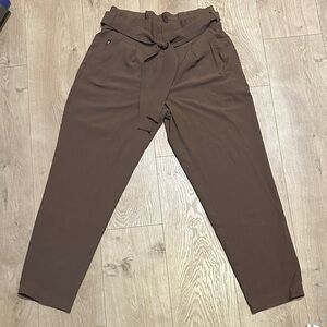 Athleta Women's Brown Pants Tie Waist Sz 4